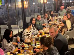 Dilsiz'den Voleybol Takımına Motivasyon Yemeği