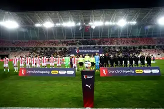 Sivasspor'da Çifte Sakatlık: Ziya Erdal Hastanede!