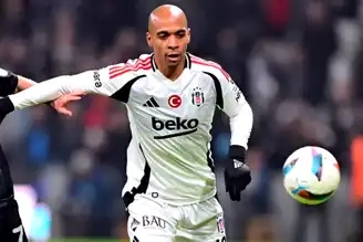 Beşiktaşlılar Joao Mario'ya Islıkladı!