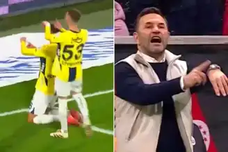 Mert Müldür'den Okan Buruk'a Saat Göndermesi!