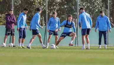 Süper Lig Devleri Deplasmanda Kilit Maça Hazırlanıyor