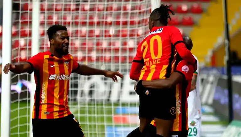 Kayserispor'da Galatasaray Maçı Öncesi 4 Eksik Oyuncu